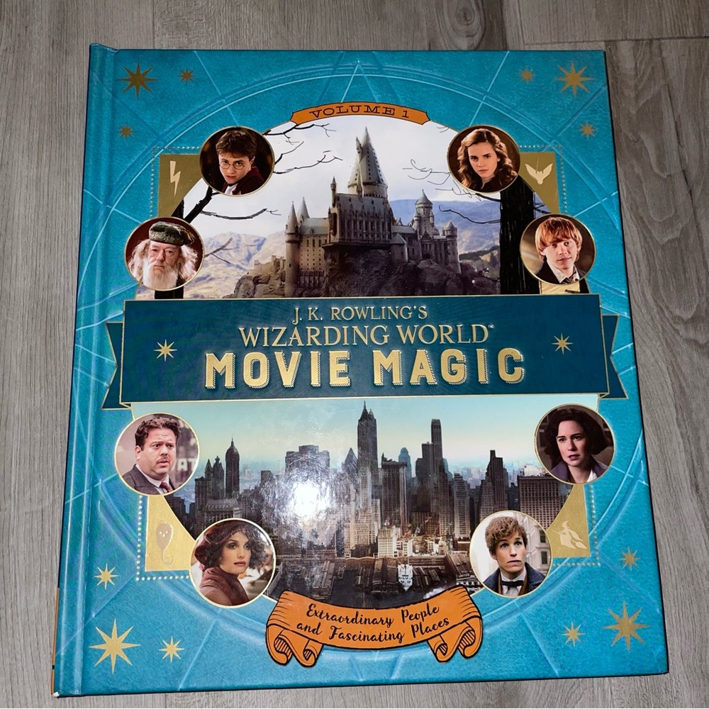 Harry Potter Wizarding World Movie Magic book